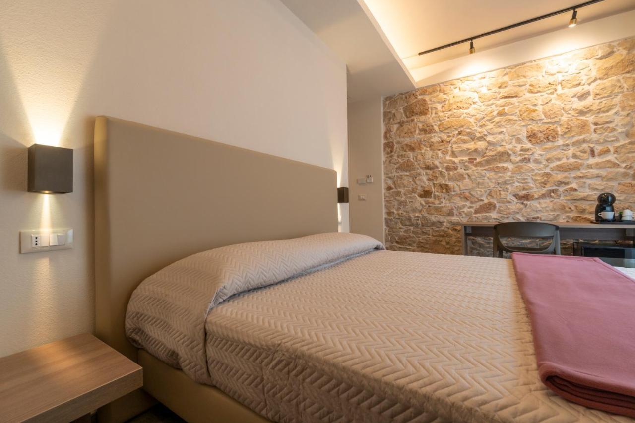 Goloritze Room And Breakfast Baunei Dış mekan fotoğraf